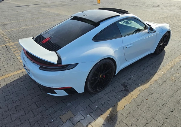 Porsche 911 cena 540000 przebieg: 34500, rok produkcji 2020 z Warszawa małe 137